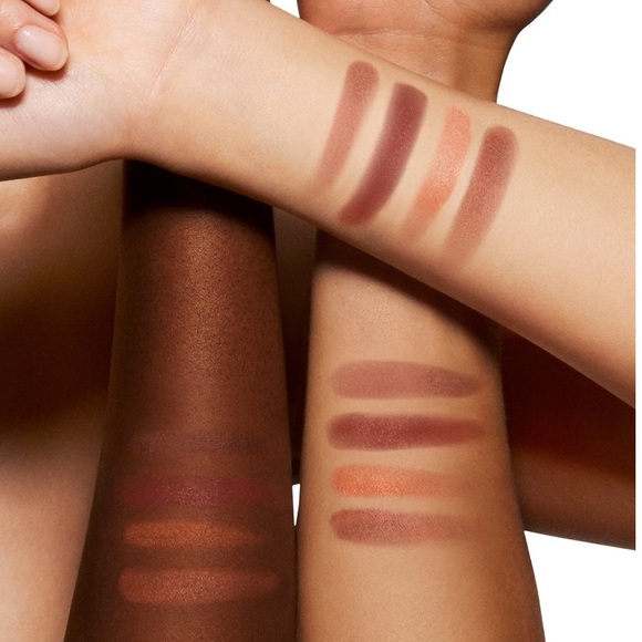 TOM FORD Cherry Smoke Eye Quad Shadow Eyeshadow Palette NIB - Picture 2 of 10